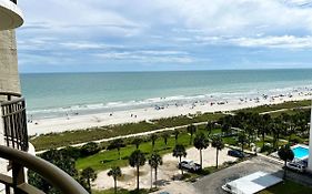 Ocean View Condo On The Beach!